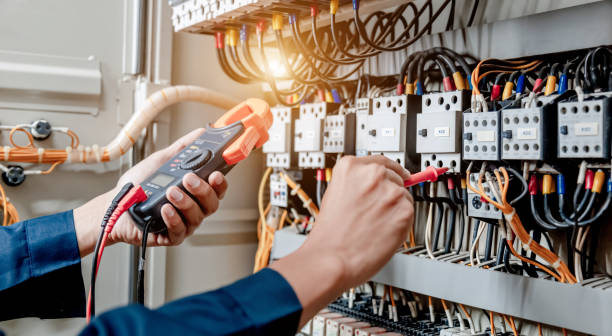 Best Electrician Near Me  in Oak Park, MI